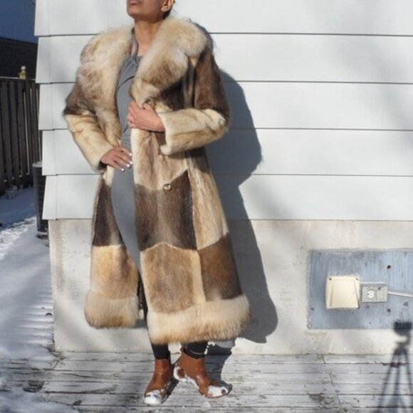Fox + Muskrat + Mink Fur Coat - Picture 6 of 10